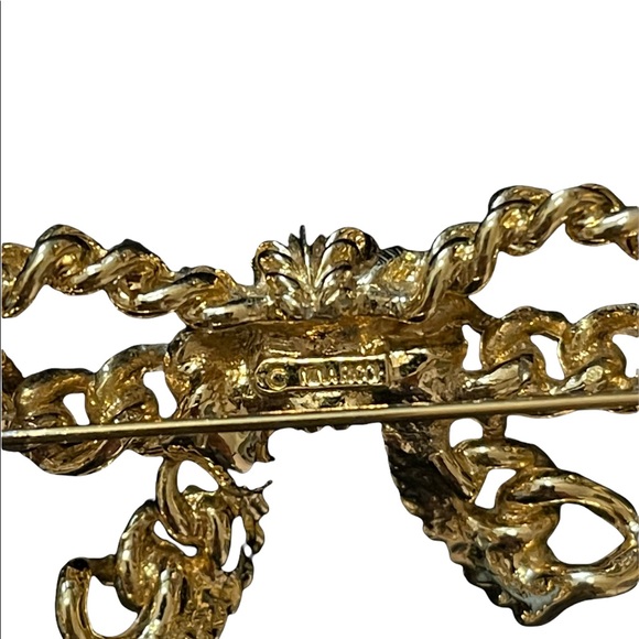 Vintage gold Nina Ricci bow brooch - Picture 3 of 3